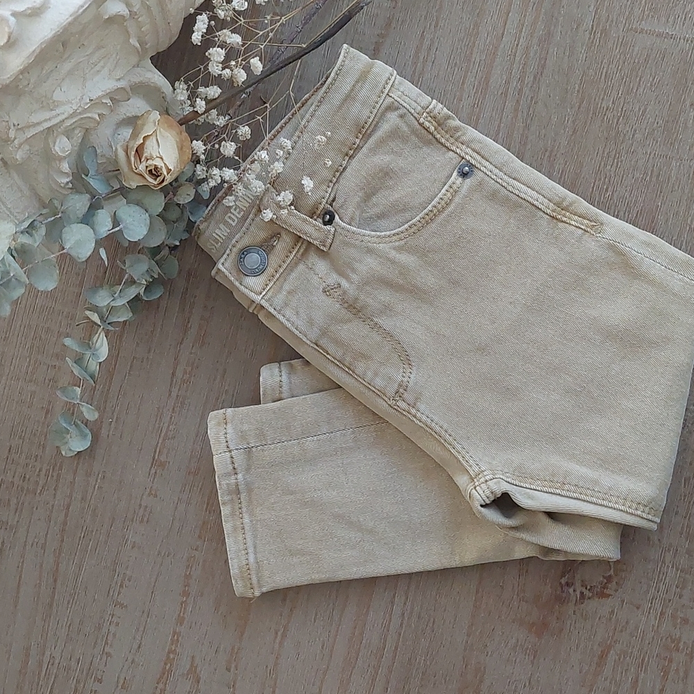 Slim denim jeans